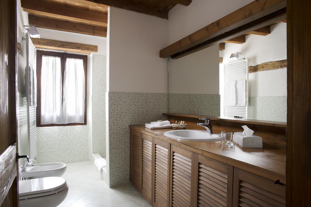 Il Relais Dell'Abbazia Acomodação com café da manhã Verona Quarto foto