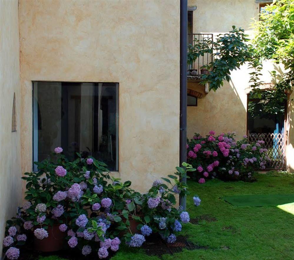 Il Relais Dell'Abbazia Acomodação com café da manhã Verona Exterior foto